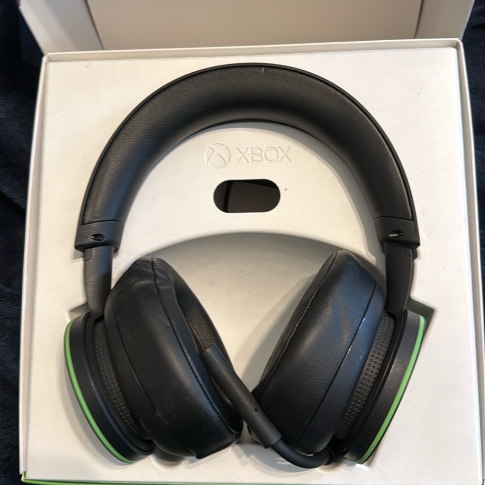 Xbox wireless headset
